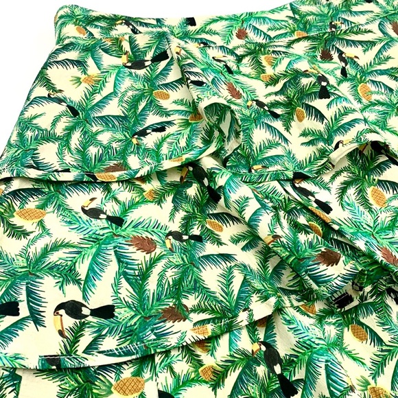 Farm Rio Mini Toucans Layered Mini Skirt Size Medium - Picture 5 of 14